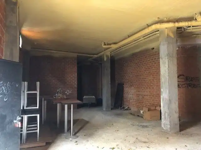 Business premises to rent in Lugones, imagen 8