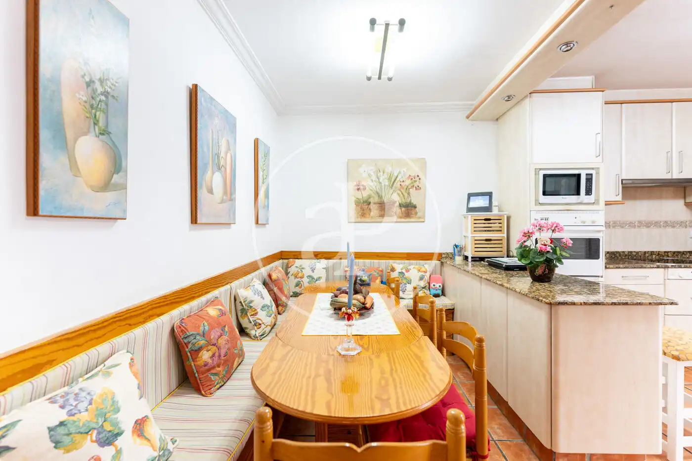 Dining room of Houses for sale in  Palma de Mallorca  with Air Conditioner, Heating and Private garden