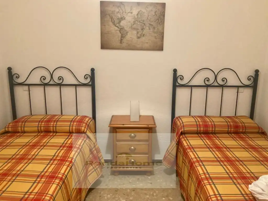 Bedroom of Flat for rent in Torremolinos