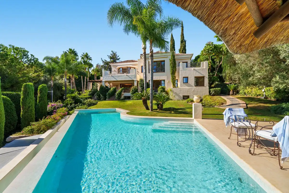 Casa con piscina en venta en San Pedro de Alcántara, imagen 11