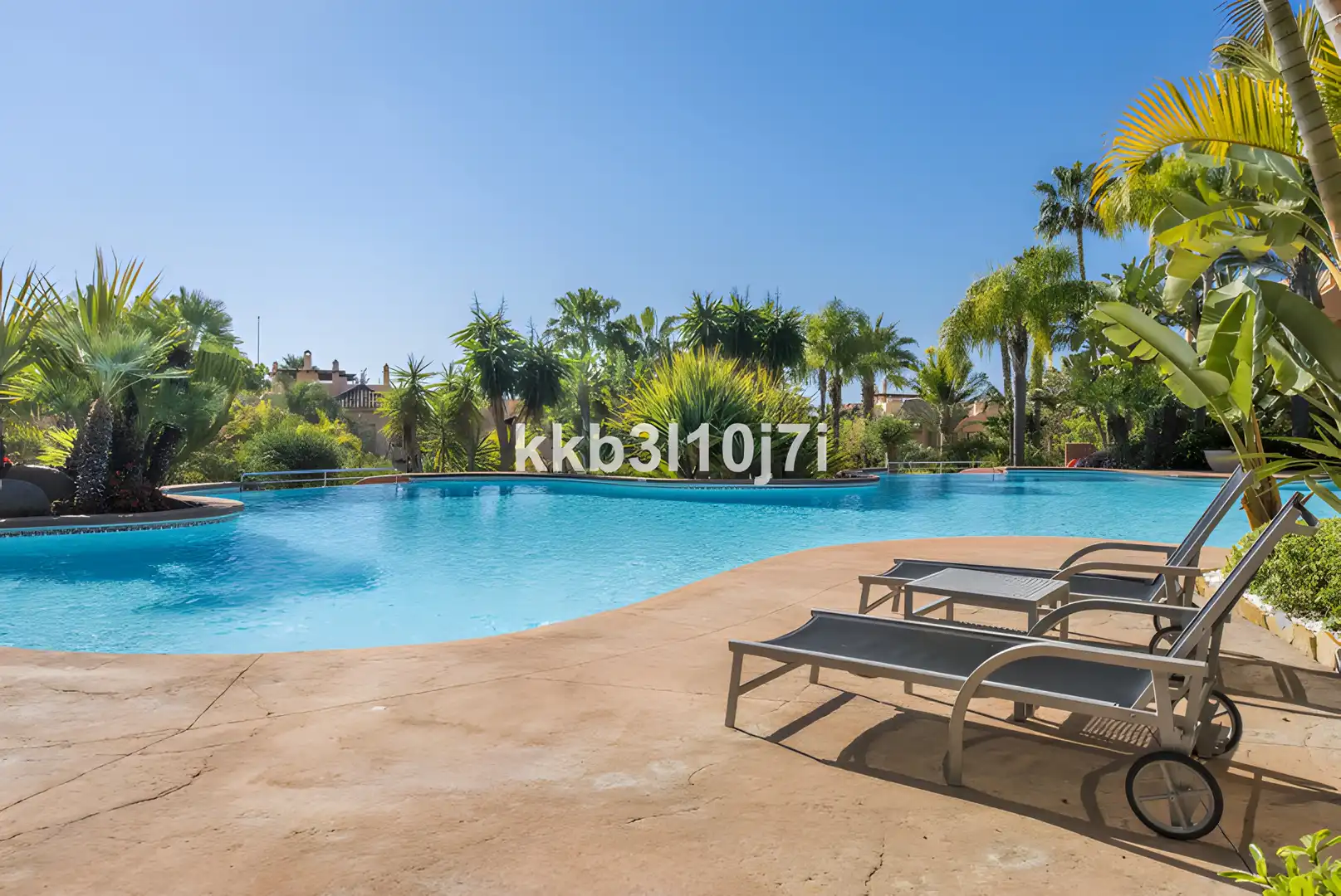 Habitatge amb piscina en venda a Milla de Oro, imagen 29