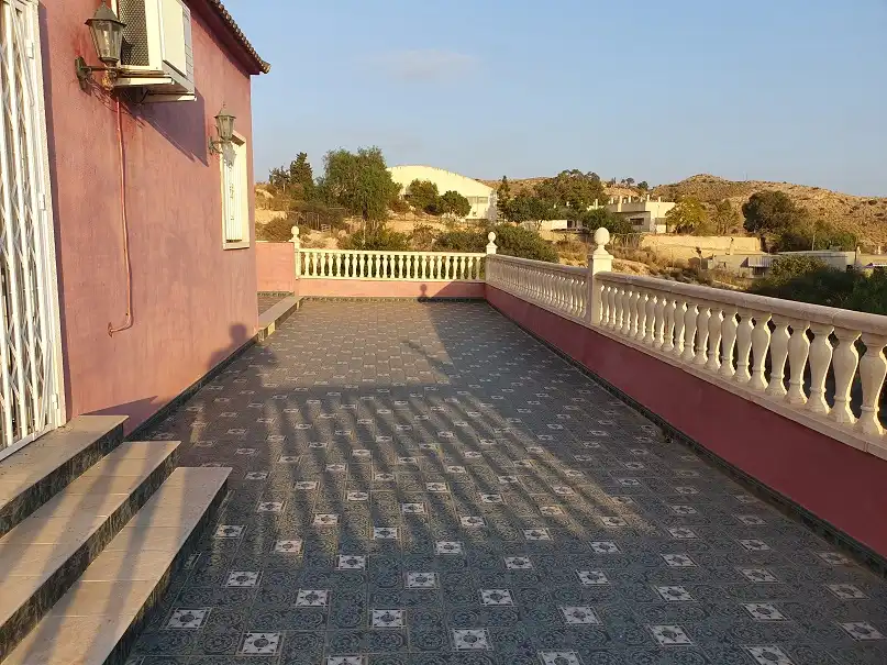 Terraza de Casa o chalet en venta en Elche / Elx con Terraza, Balcón y Alarma