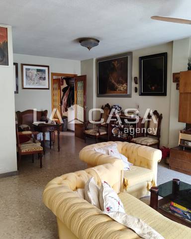 Piso en Venta en Calle de León XIII en Cruz Roja