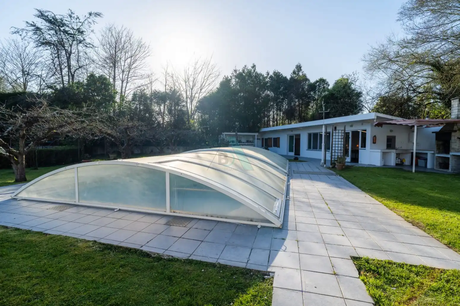 Piscina de Casa o xalet en venda en Llanes amb Jardí privat, Terrassa i Piscina