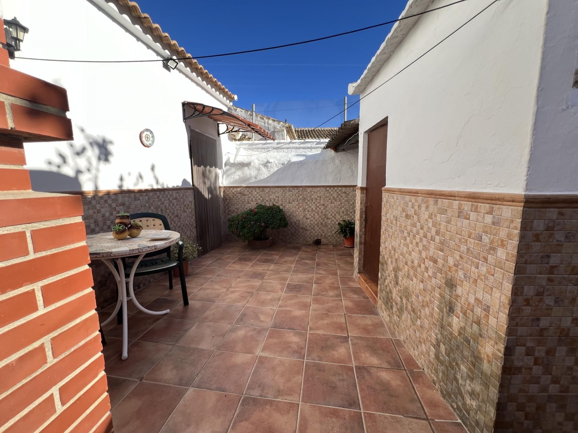 Exterior view of House or chalet for sale in Antequera  with Storage room