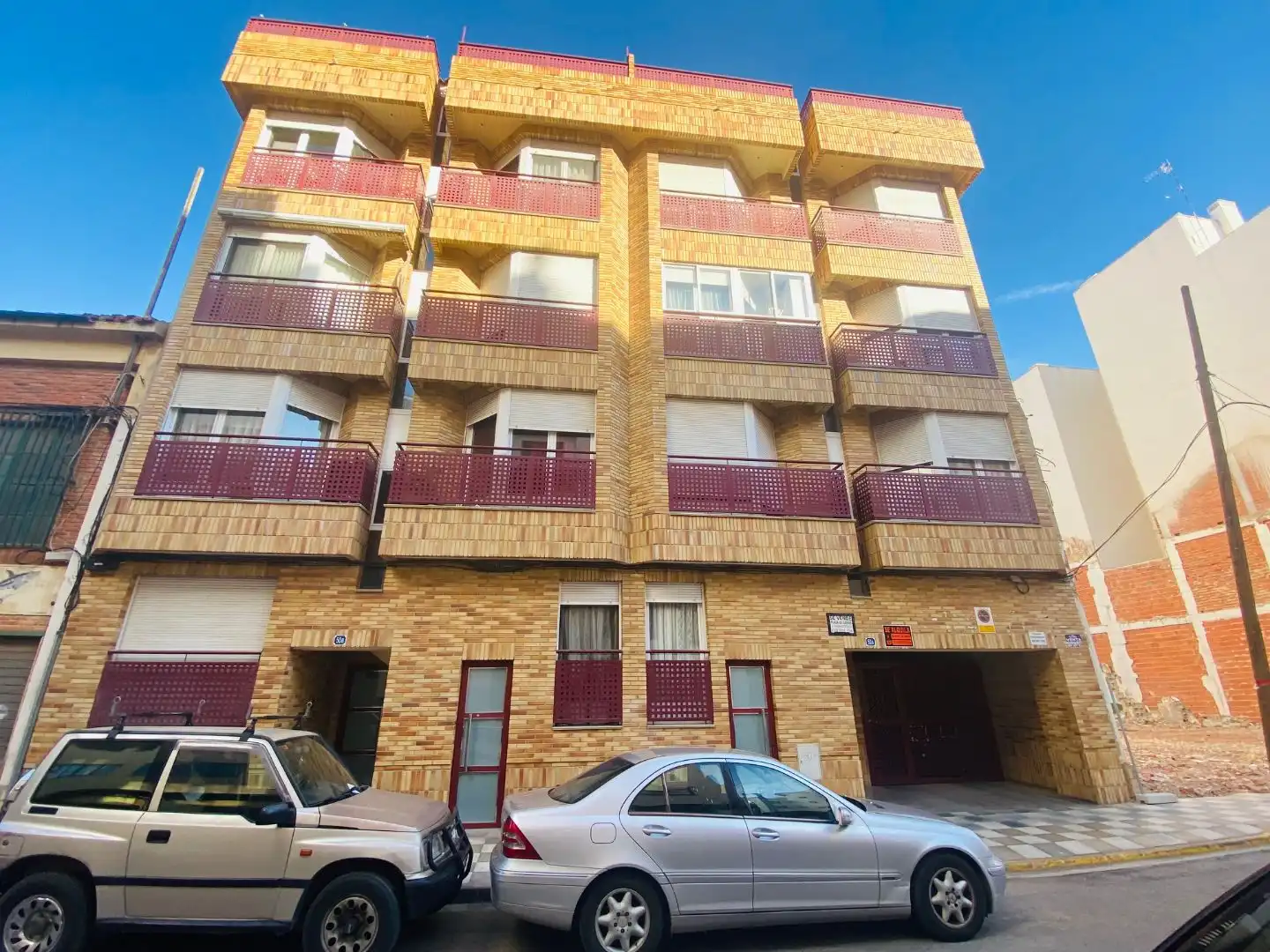 Vista exterior de Garatge de lloguer en Albacete