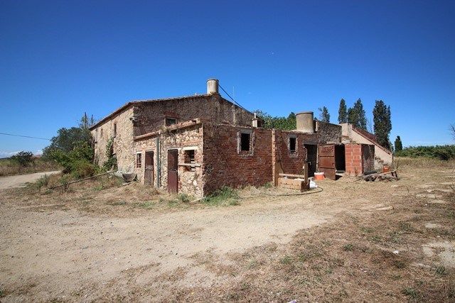 Außenansicht von Country house zum verkauf in Pau mit Terrasse und Abstellraum