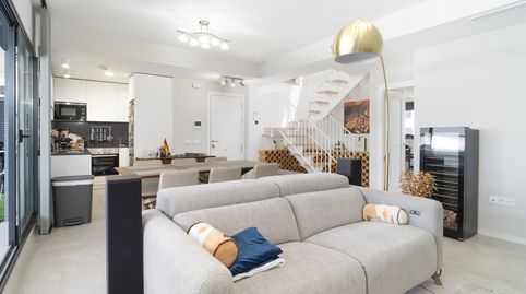 Foto 5 de Dúplex en venta en Calle las Cañas, Los Álamos, Torremolinos