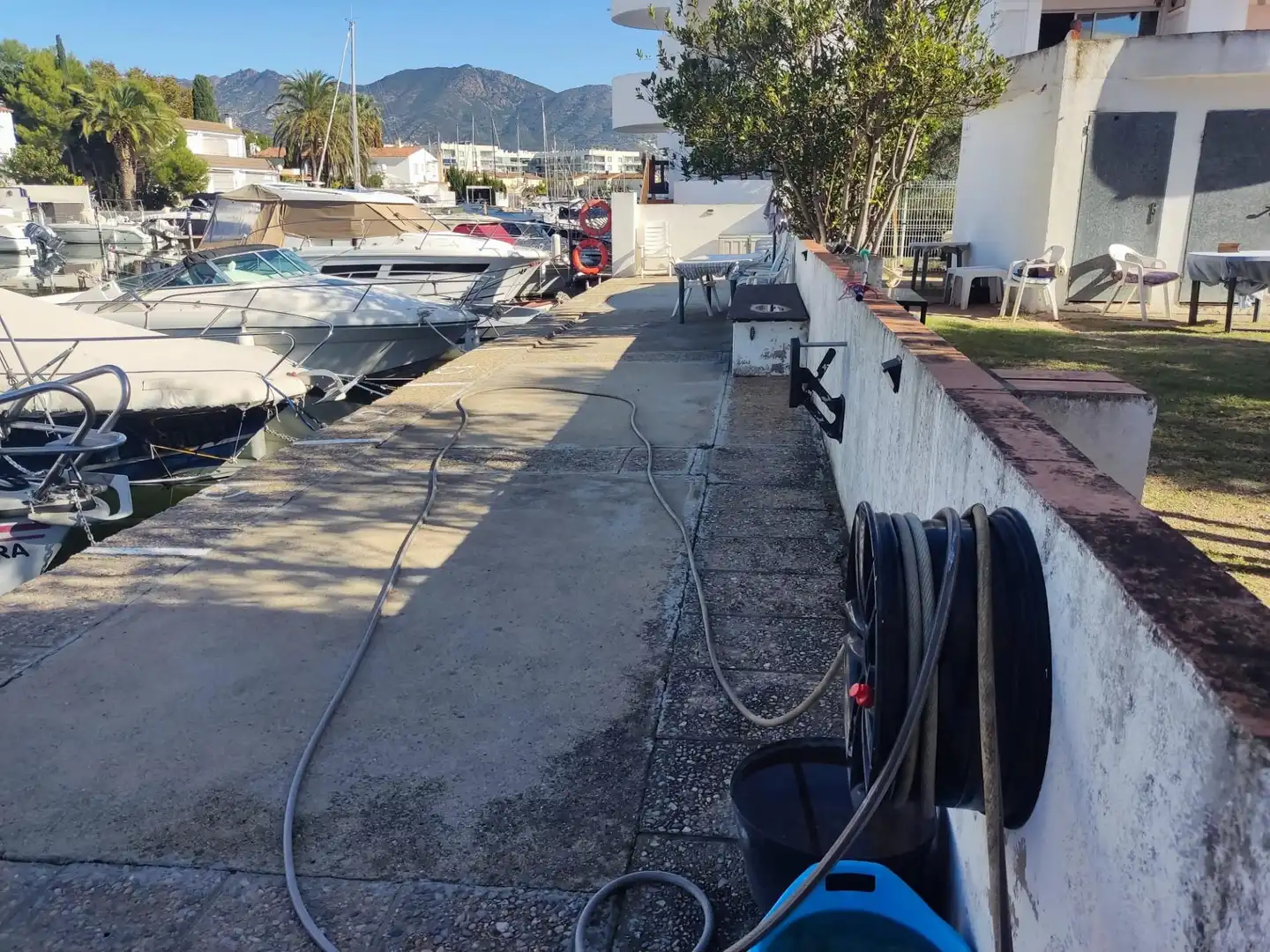 Parking de Piso en venta en Roses con Jardín privado, Terraza y Amueblado