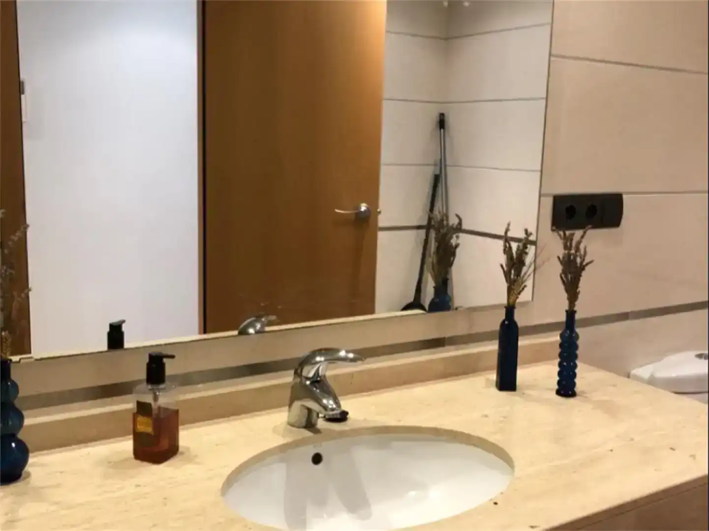 Bany de Pis en venda en Mont-roig del Camp amb Aire condicionat, Piscina i Balcó