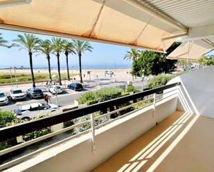 Vista exterior de Apartament de lloguer en Vilanova i la Geltrú amb Terrassa i Balcó