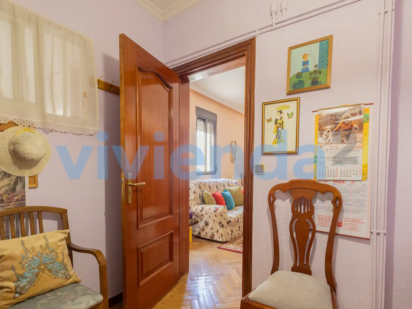 Flat with terrace for sale in Calle Campomanes, imagen 9
