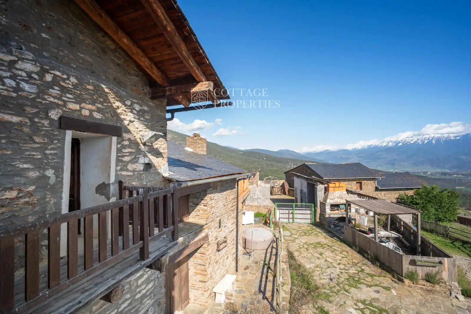 Terrace of Country homes for sale in Montferrer i Castellbò  with Heating and Terrace