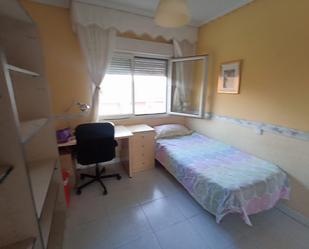 Bedroom of Single-family semi-detached to share in Villaviciosa de Odón  with Heating, Oven and Washing machine