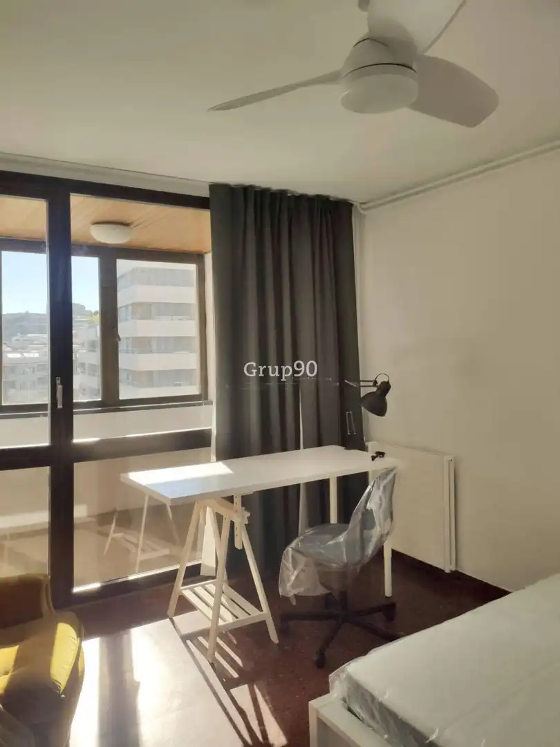 Appartamento con terrazza in vendita a Avenida CATALUNYA, imagen 32