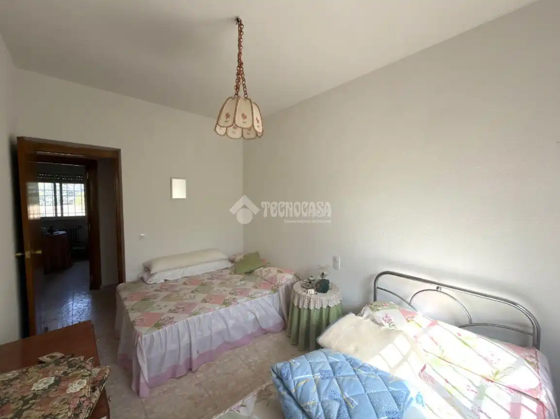 Dormitori de Casa o xalet en venda en Nambroca amb Calefacció