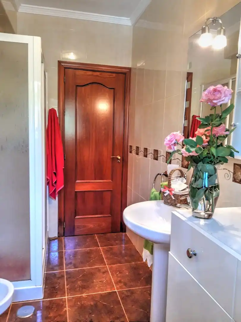 Baño de Finca rústica en venta en Benamargosa con Aire acondicionado, Jardín privado y Terraza
