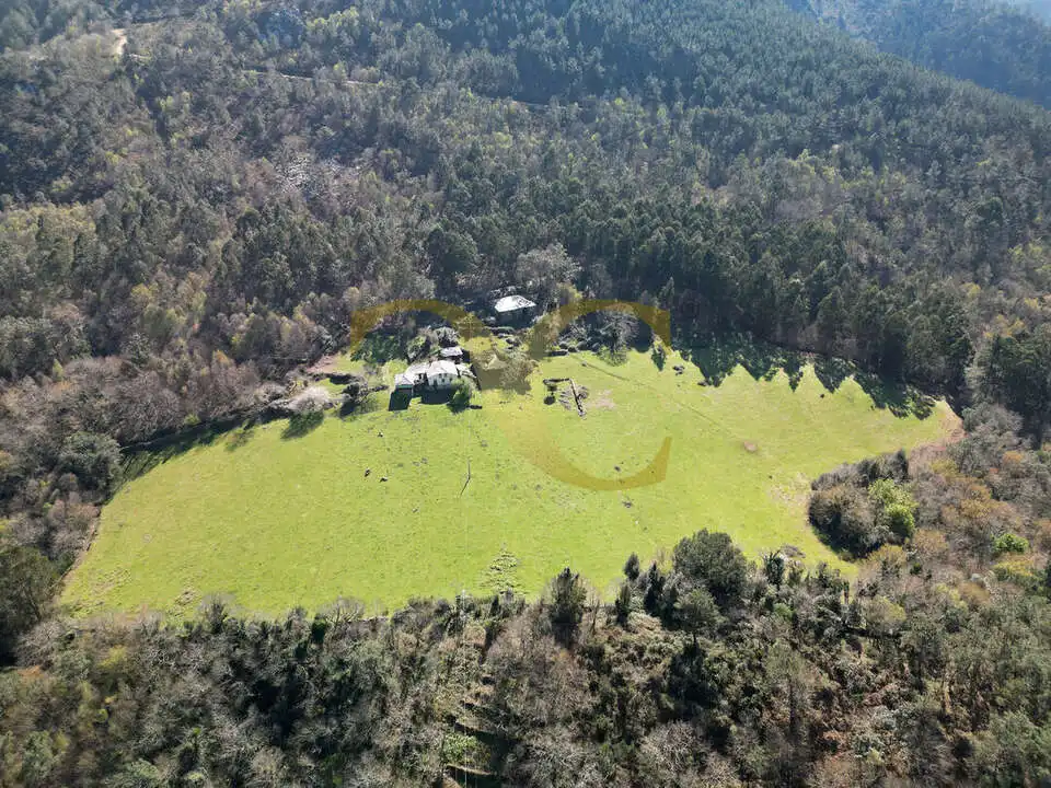 Casa o xalet en venda en Villayón amb Jardí privat