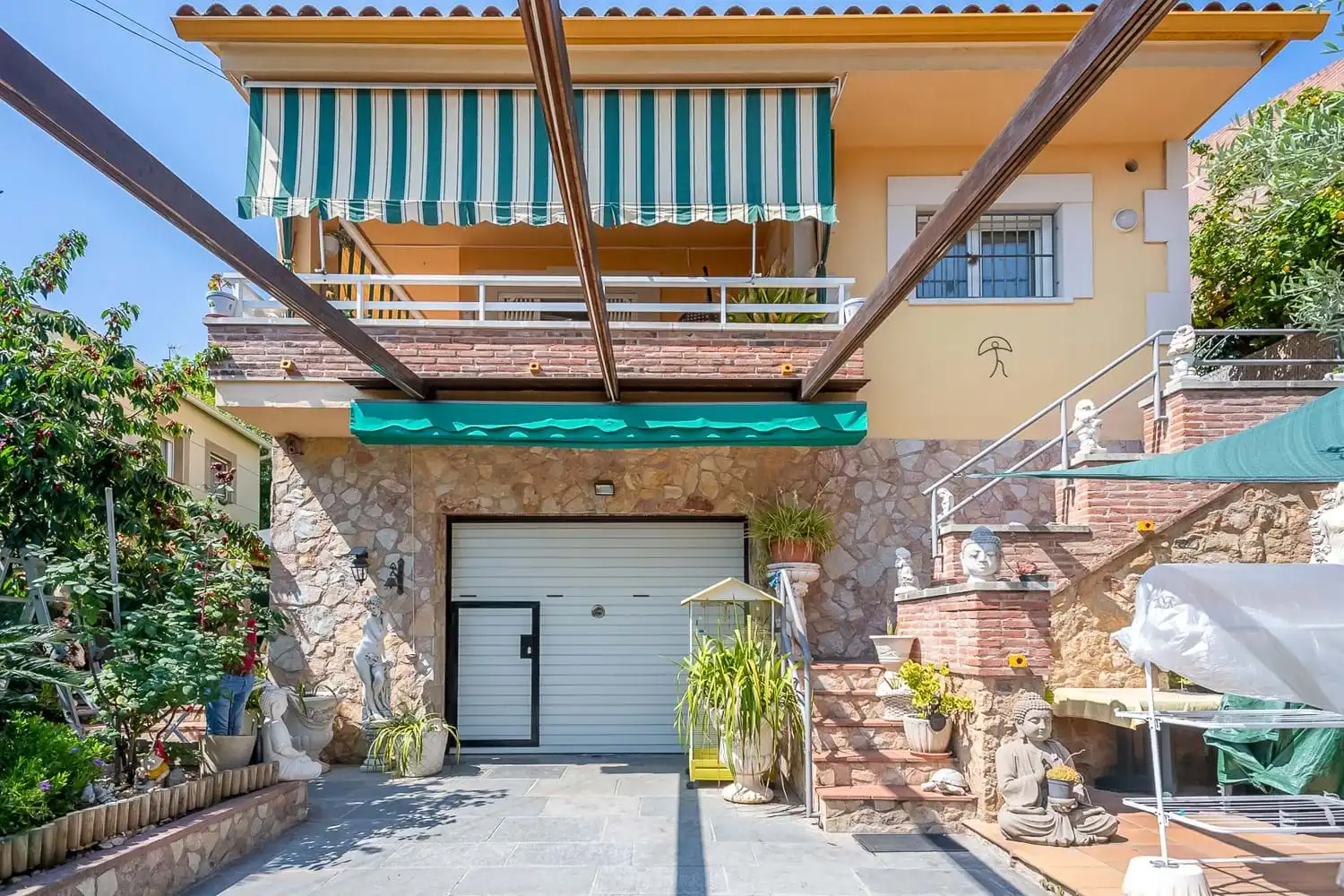 Haus mit Garten zum Verkauf in Avinguda Mas Romeu
