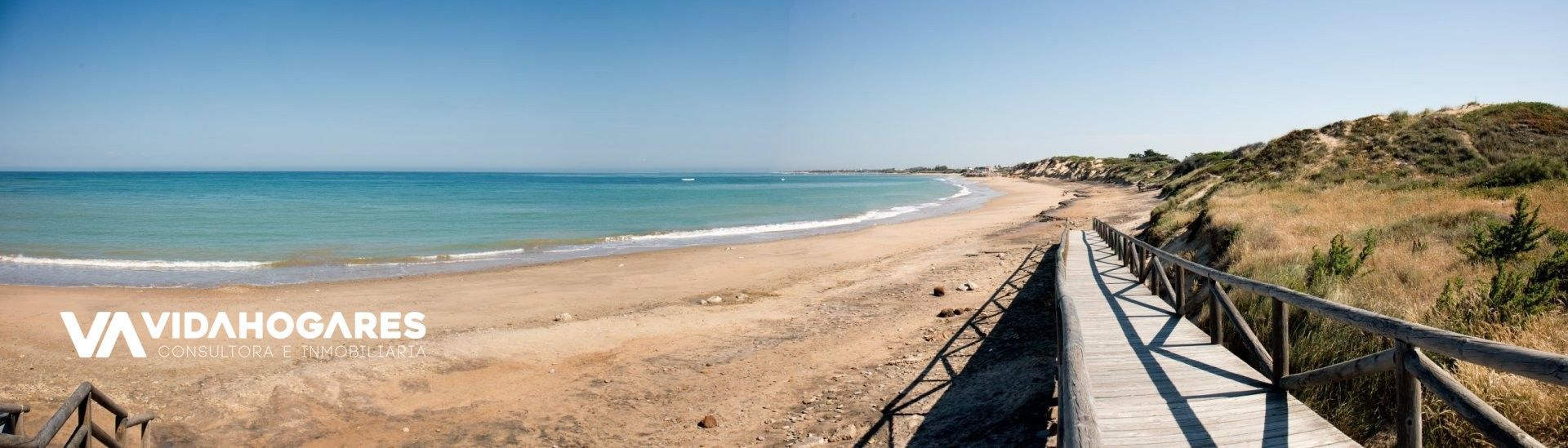 Vista exterior de Casa o xalet en venda en Rota amb Aire condicionat i Terrassa