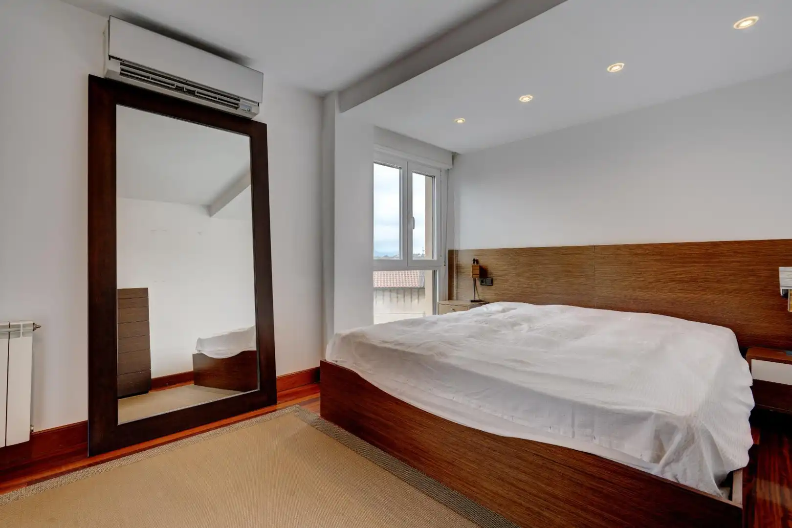 Habitación de Piso en venta en Donostia - San Sebastián  con Calefacción, Trastero y Amueblado