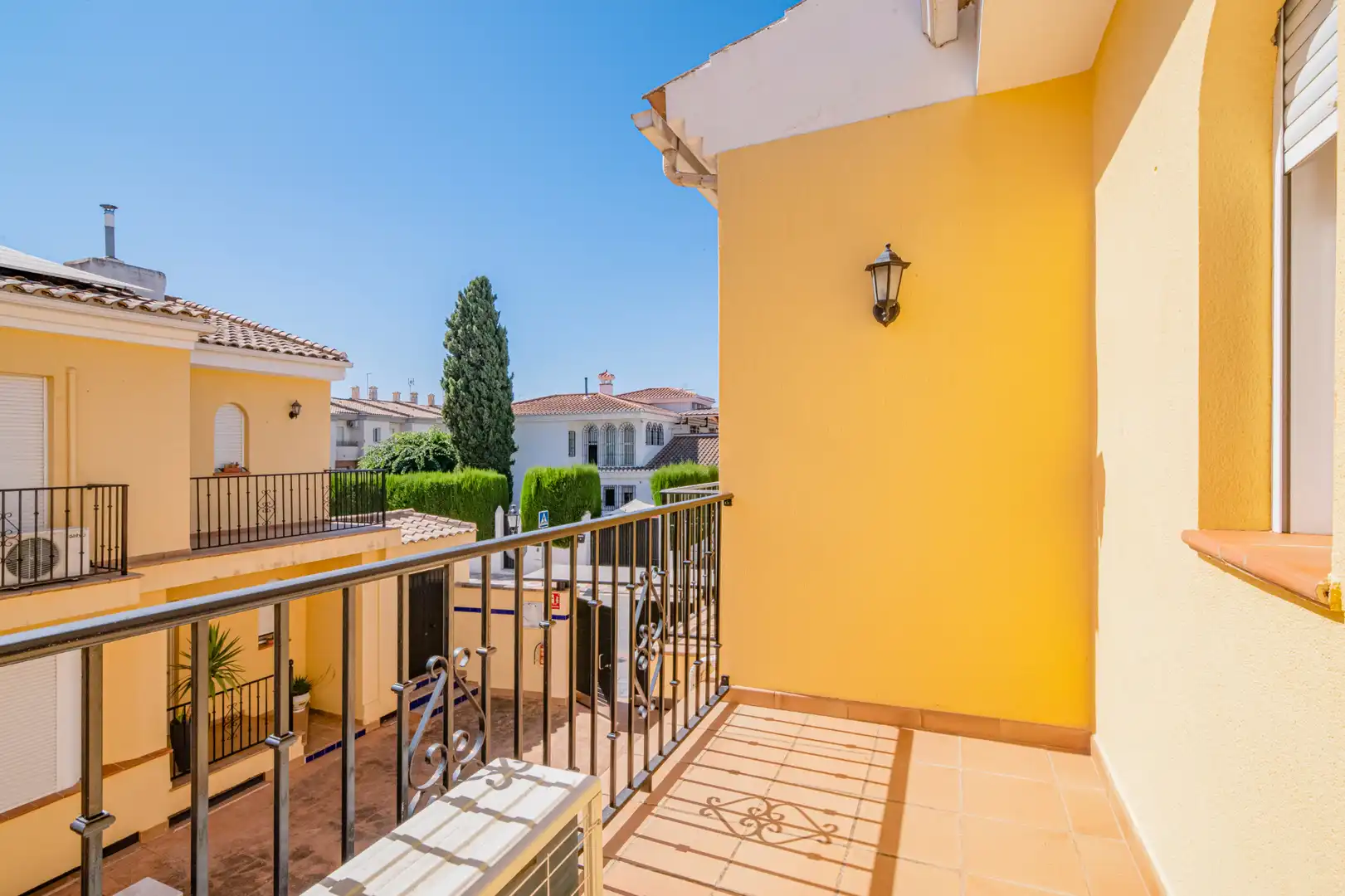 Terrassa de Casa adosada en venda en Vegas del Genil amb Aire condicionat, Calefacció i Terrassa