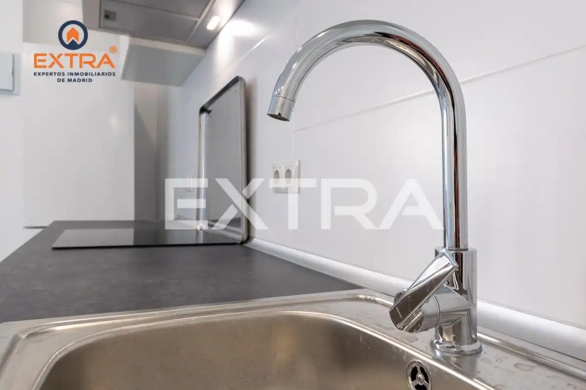 Study for rent in Calle Potosí, Hispanoamérica - Bernabéu