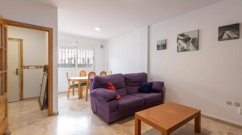 Foto 2 de Casa adosada en venta en  Marte, 21, Ogíjares, Granada