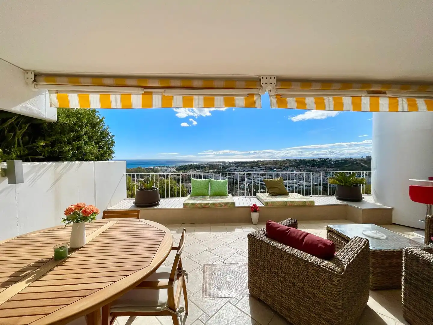 Terrassa de Àtic de lloguer en Marbella amb Aire condicionat, Terrassa i Piscina