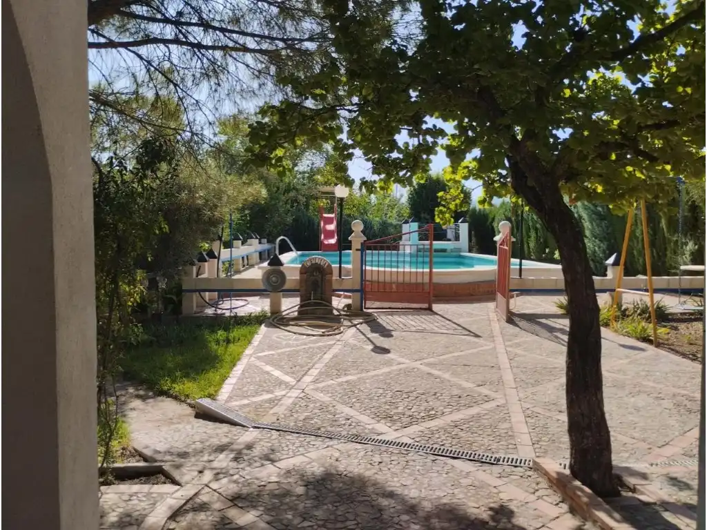 Piscina de Casa o chalet en venta en Almodóvar del Campo con Piscina comunitaria