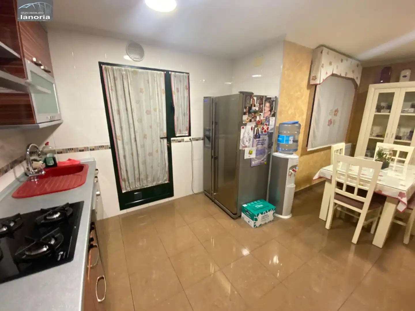 Cuina de Casa adosada en venda en Albacete amb Aire condicionat, Calefacció i Jardí privat
