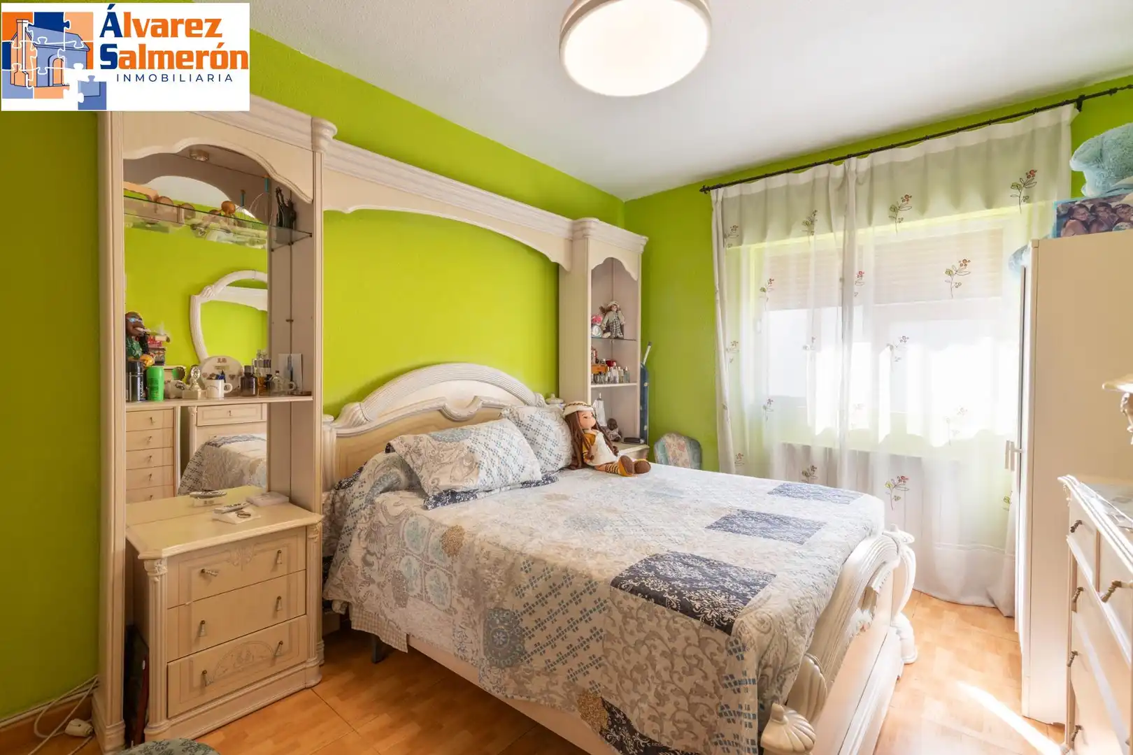 Habitación de Casa adosada en venta en Armilla con Aire acondicionado, Calefacción y Terraza