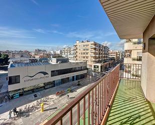 Exterior view of Flat for sale in Vilanova i la Geltrú