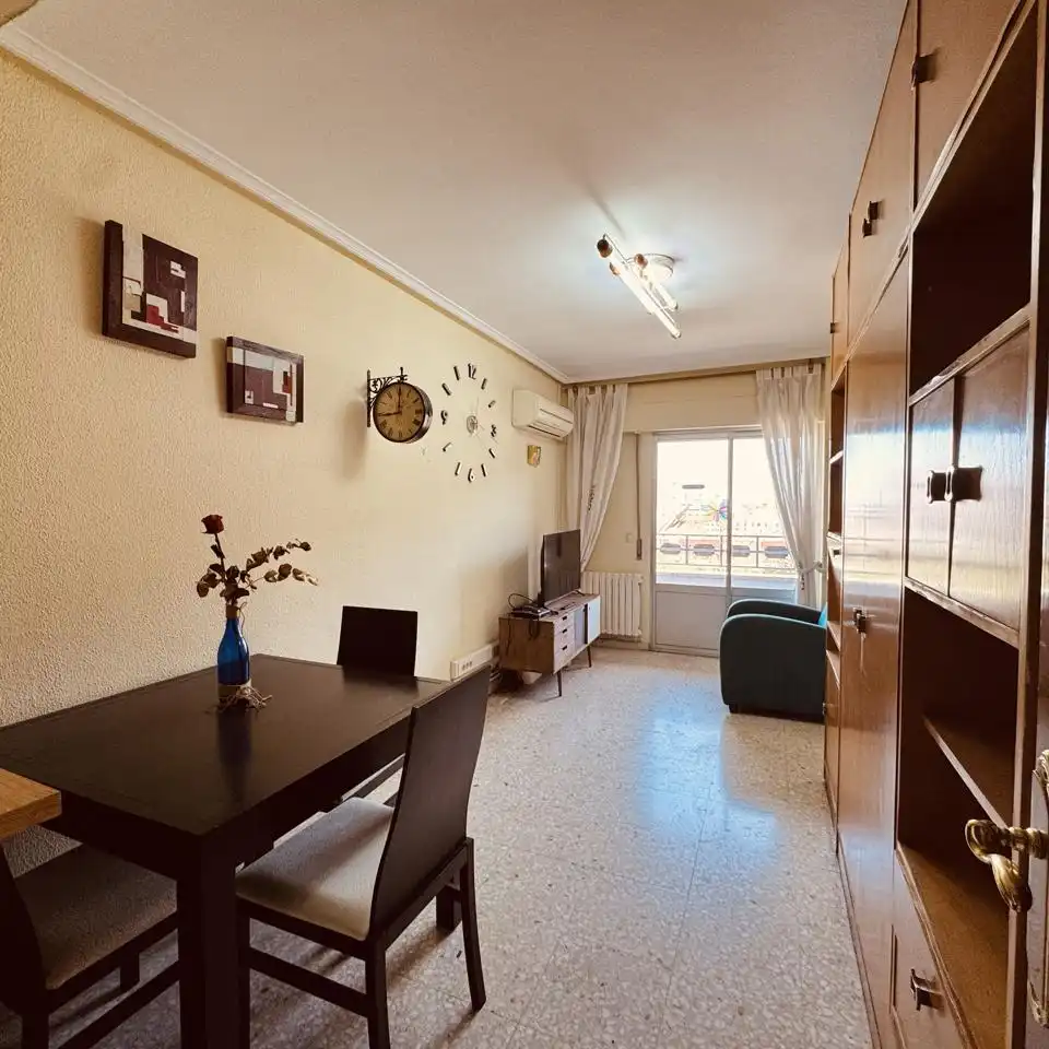 Flat for sale in De Cesáreo Alierta, La Granja