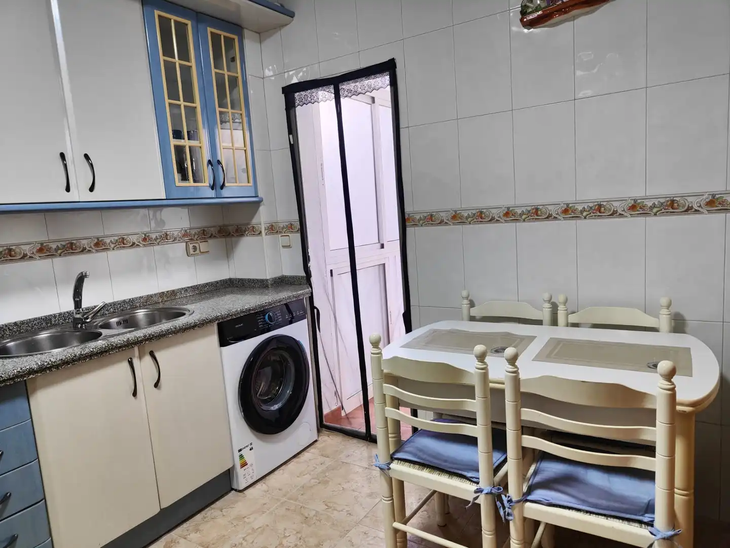 Kitchen of Flat for rent in Plasencia  with Air Conditioner, Heating and Terrace