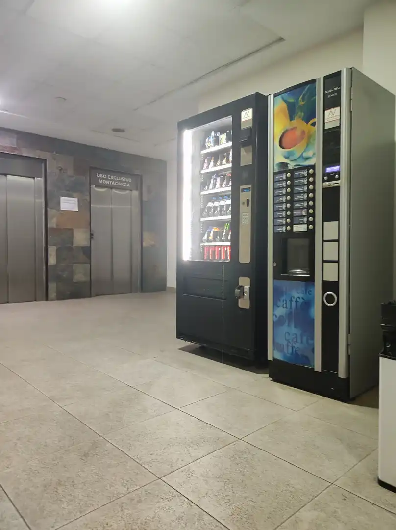 Oficina de alquiler en Bormujos con Aire acondicionado y Calefacción