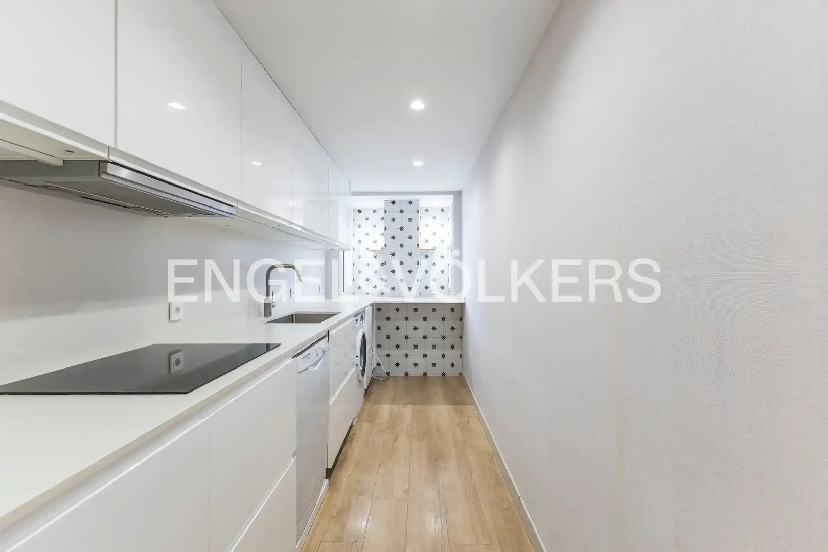 Küche von Wohnung zum Verkauf in Madrid mit Klimaanlage, Heizung und Terrasse