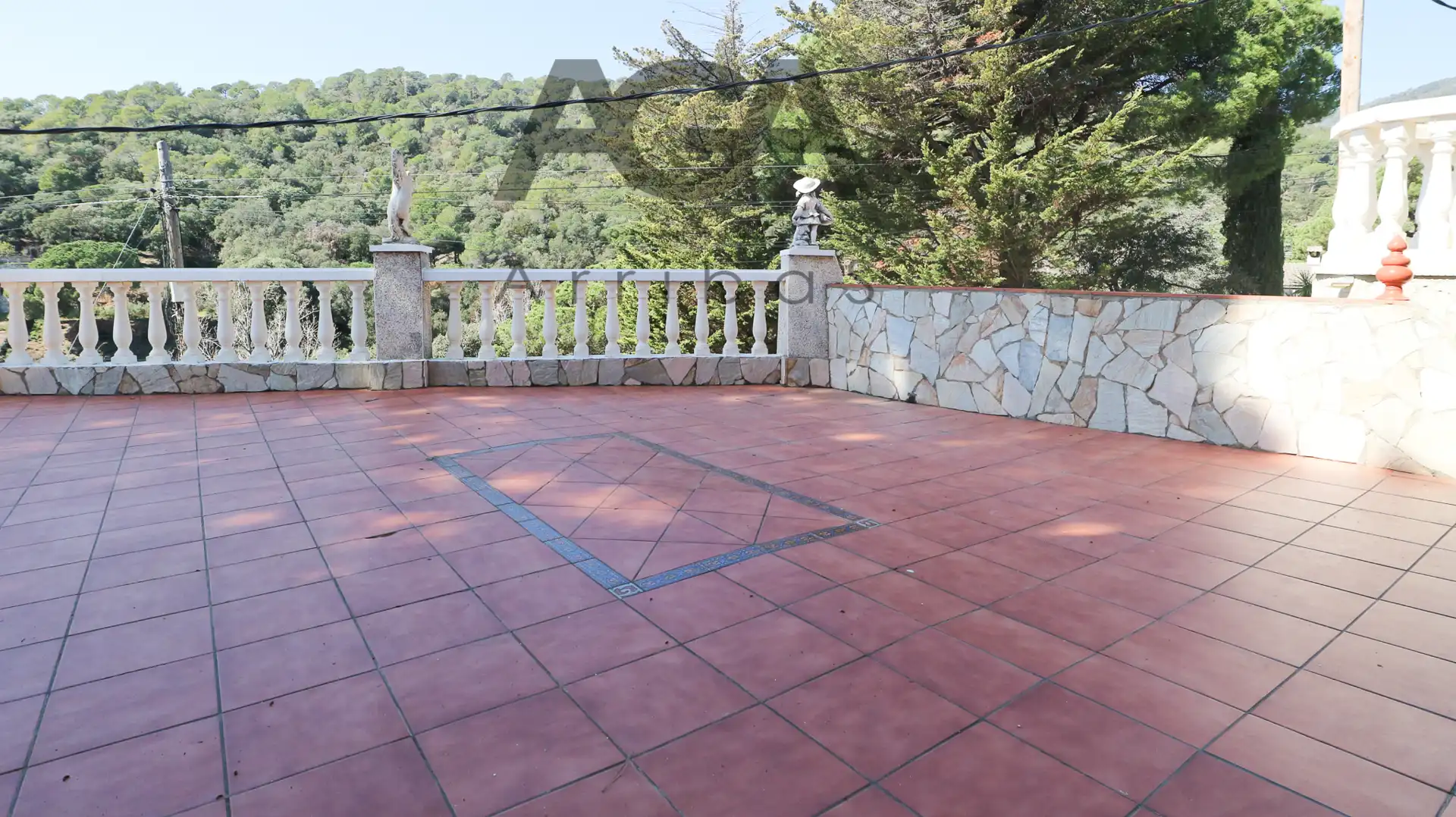 Terrassa de Casa o xalet en venda en Sant Cebrià de Vallalta amb Aire condicionat, Jardí privat i Terrassa