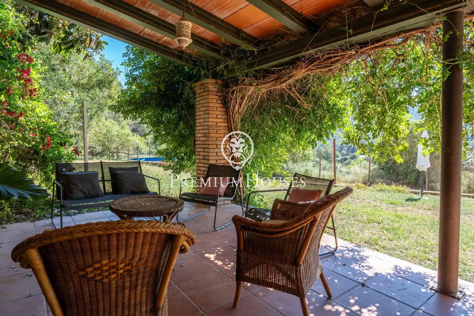 Terrassa de Finca rústica en venda en Sant Pere de Ribes amb Calefacció i Jardí privat
