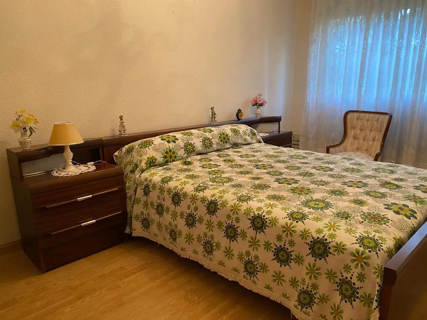 Habitación de Piso en venta en Madrid con Terraza, Amueblado y Horno