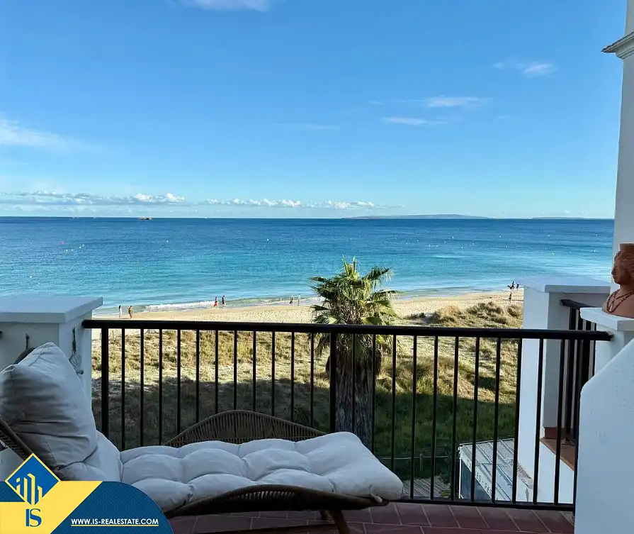 Habitación de Ático en venta en Sant Josep de sa Talaia con Terraza, Amueblado y Piscina comunitaria