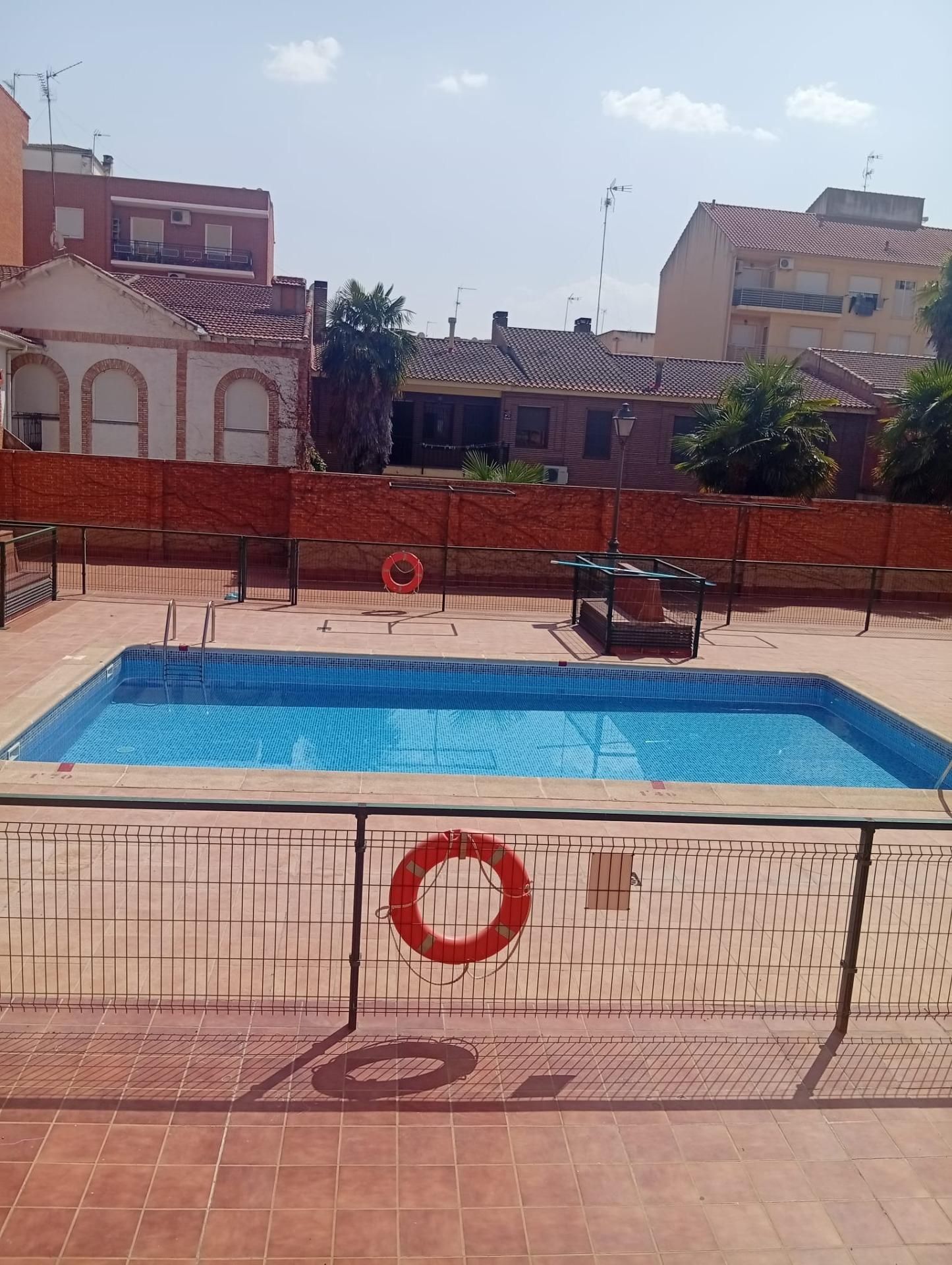 Swimming pool of Flat for sale in Torrijos  with Air Conditioner, Private garden and Storage room