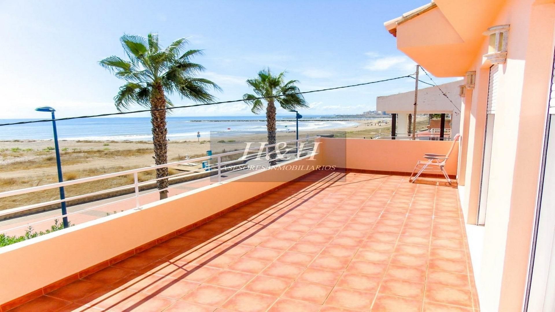 Terrace of House or chalet for sale in Puçol  with Heating, Terrace and Storage room