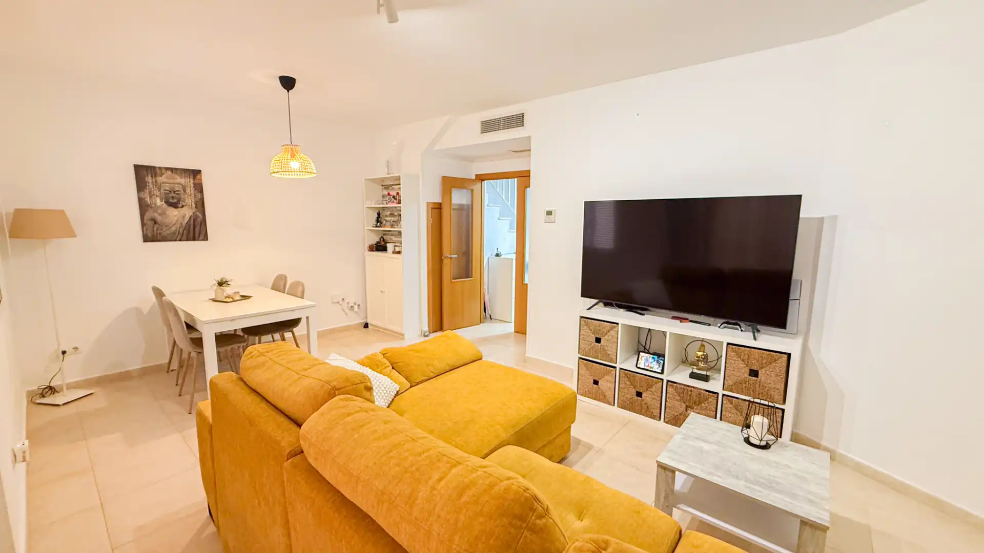 Living room of Detached homes for rent in Vélez-Málaga  with Air Conditioner, Heating and Terrace