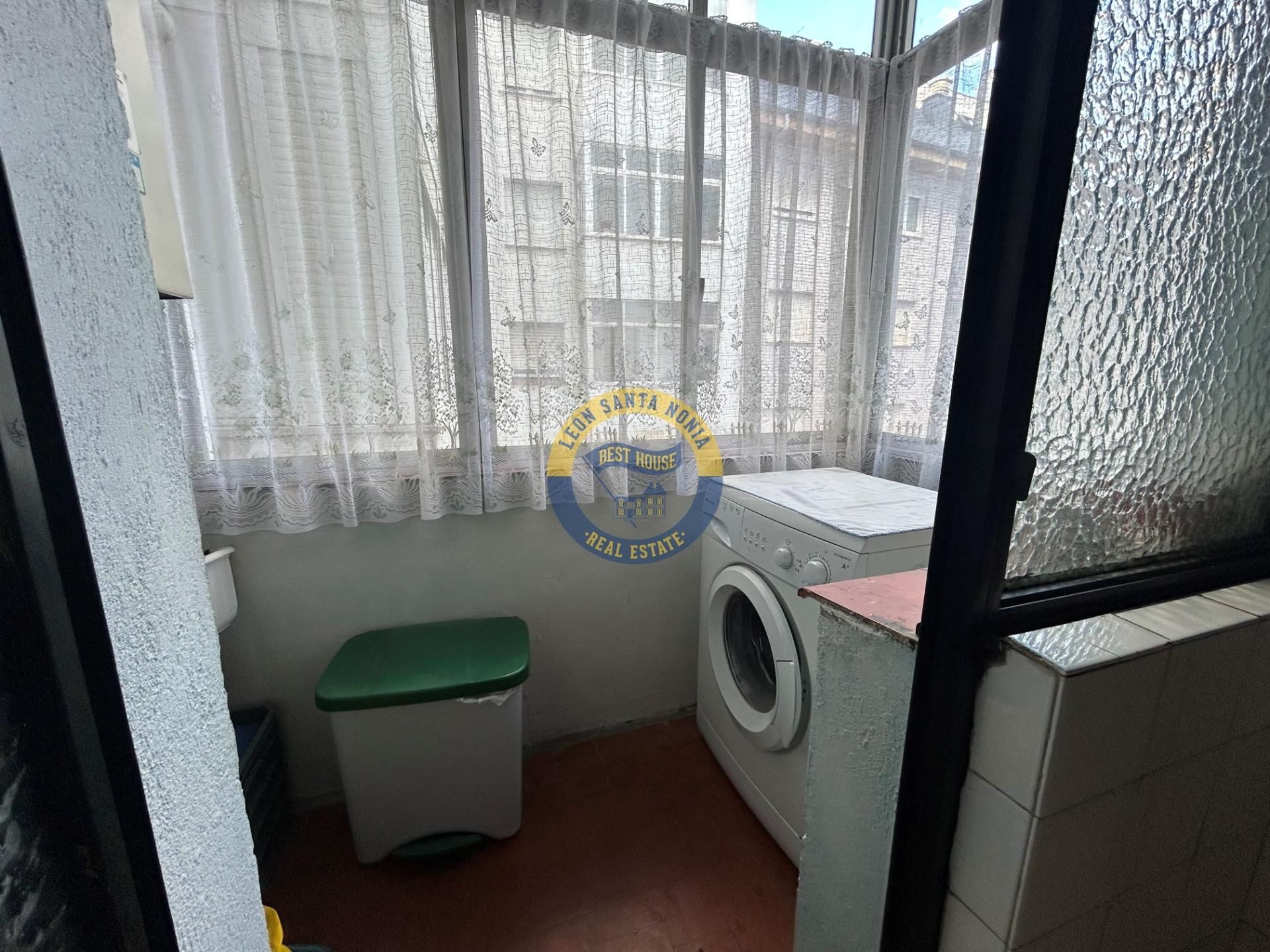 Terraza de Piso en venta en León Capital  con Calefacción y Parquet