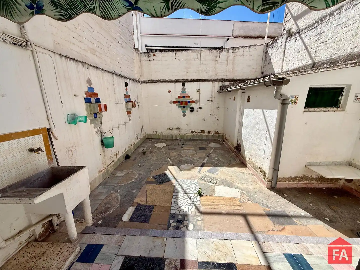 Casa adosada en venta en El Vendrell con Terraza y Trastero