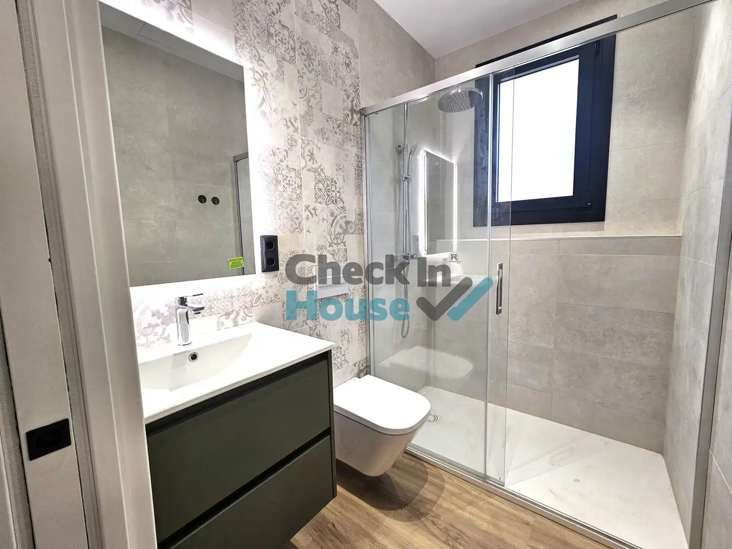 Bathroom of Flat for sale in Sant Feliu de Guíxols  with Heating