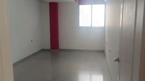 Photo 5 of Ground floor for rent in Pasaje Albert Einstein, 35, Vista Azul - Consolación, Dos Hermanas