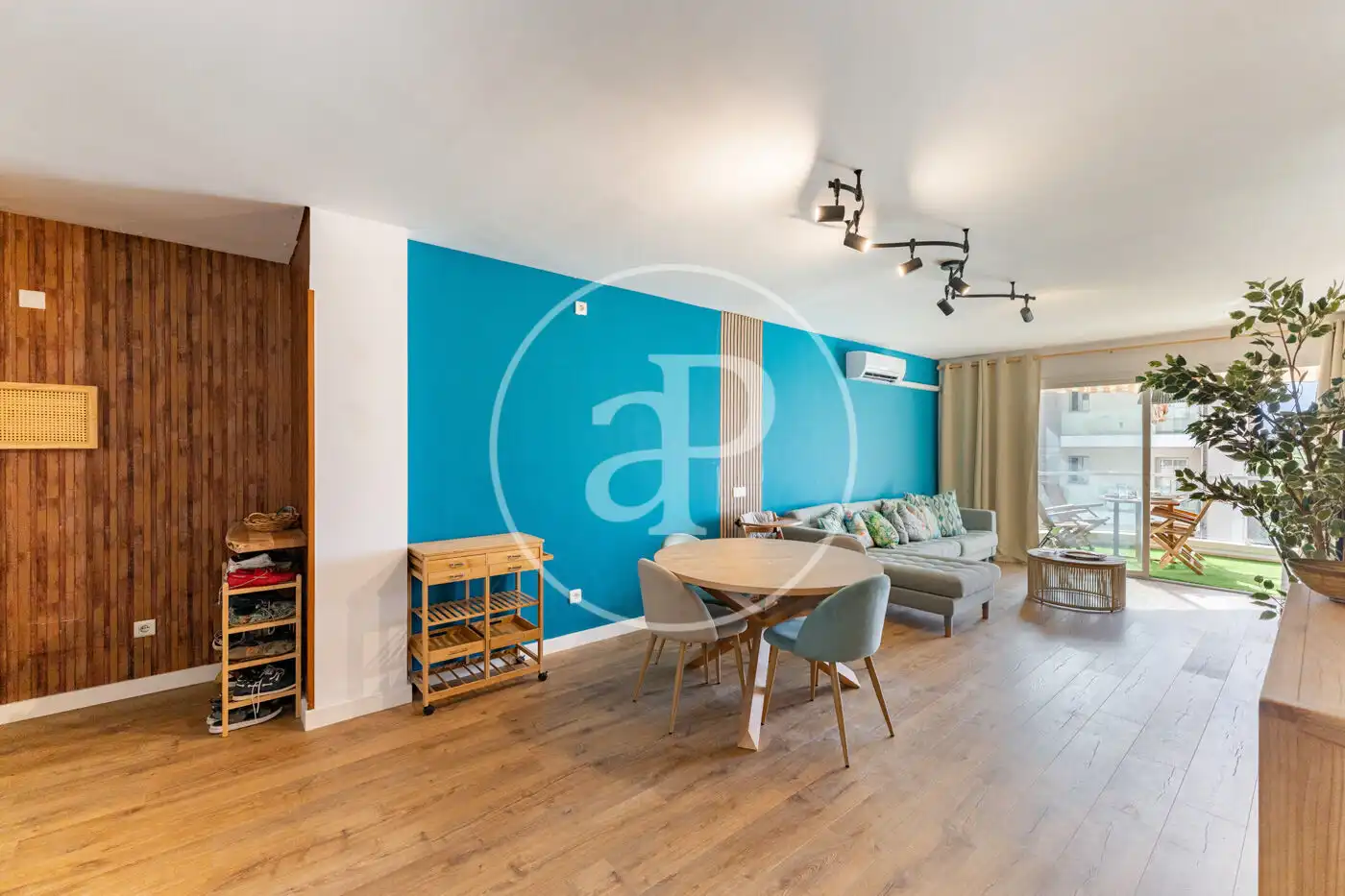 Living room of Attic for rent in  Palma de Mallorca  with Air Conditioner, Heating and Terrace