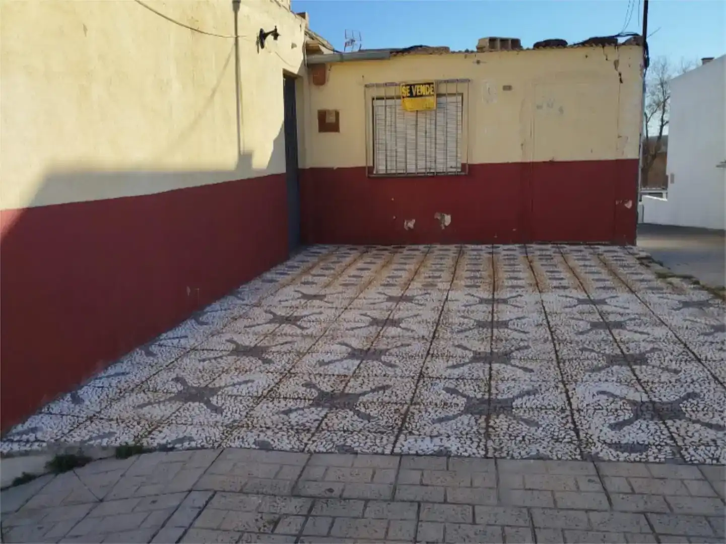 Parking of Commercial properties for sale in Casariche